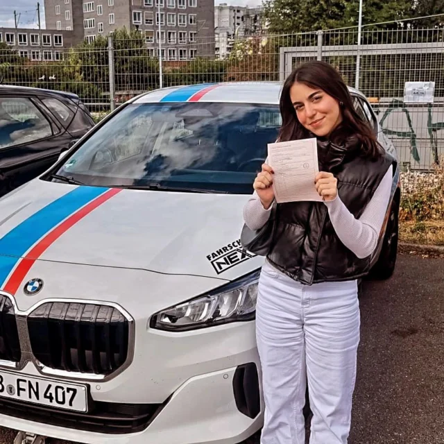 Herzlichen Glückwunsch zum Führerschein 🥳🥳💯💯🔥🎉🔥🎉🔥